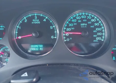 2007 GMC Yukon Slt z USA, uszkodzony, nr VIN 1GKFC13J17R137857